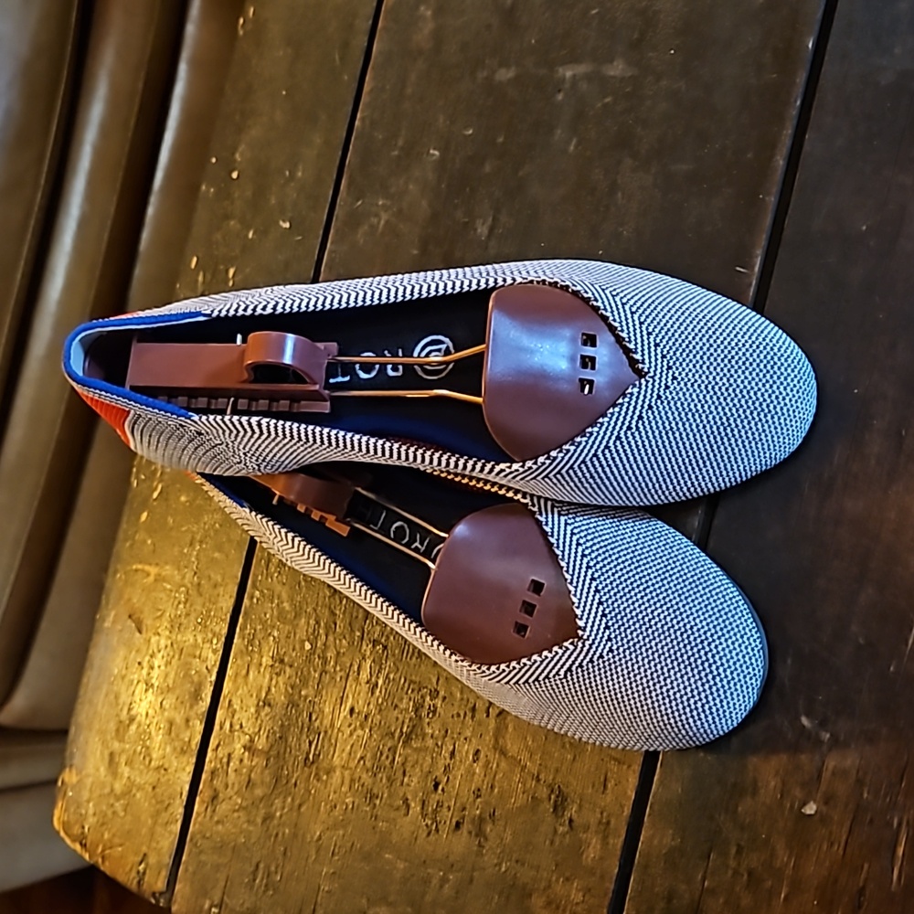 Rothys flats